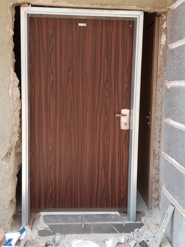 Normal Israeli Door